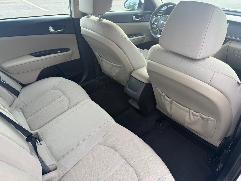 Used 2016 Kia Optima LX w/ LX Convenience Package FWD image 10