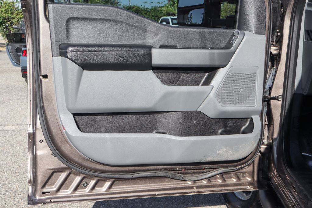 Used 2023 Ford F350 XLT w/ 360-Degree Camera Package image 17