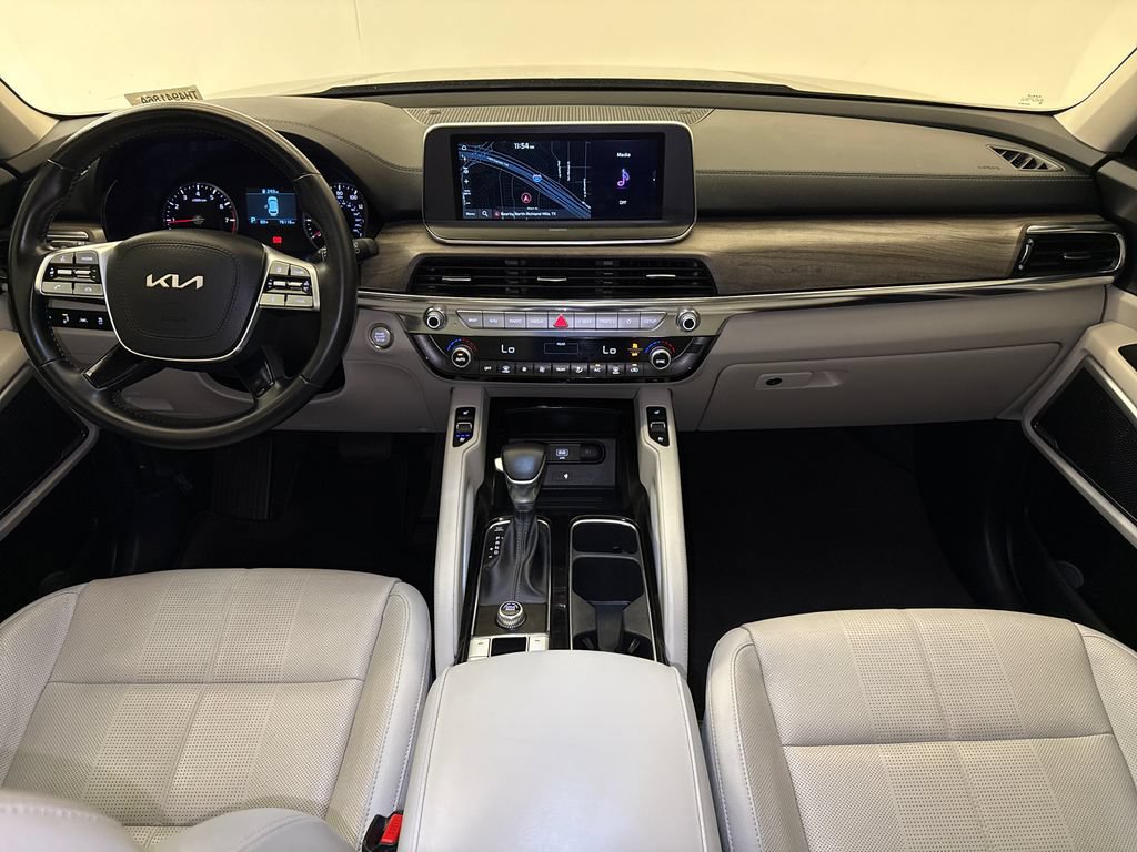 Used 2022 Kia Telluride EX w/ EX Premium Package FWD image 13