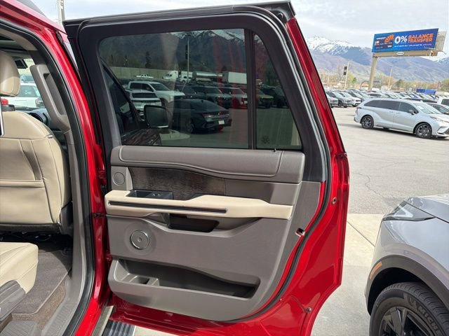 Used 2021 Ford Expedition Max Limited AWD/4WD image 31