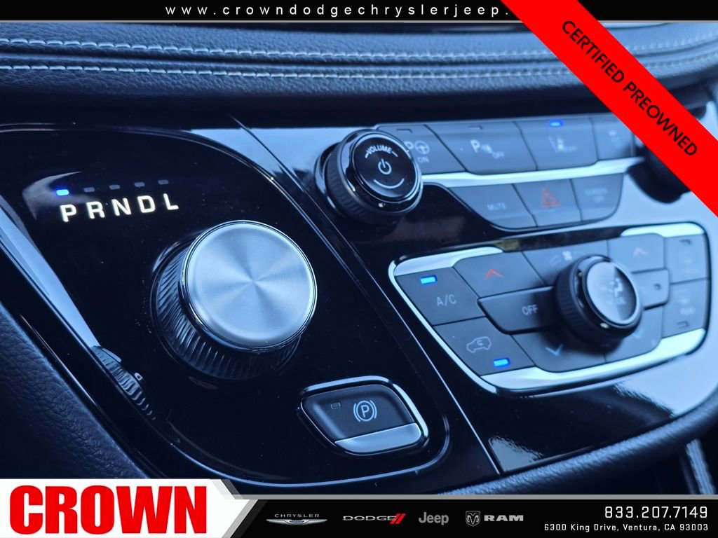 Certified 2024 Chrysler Pacifica Premium image 31