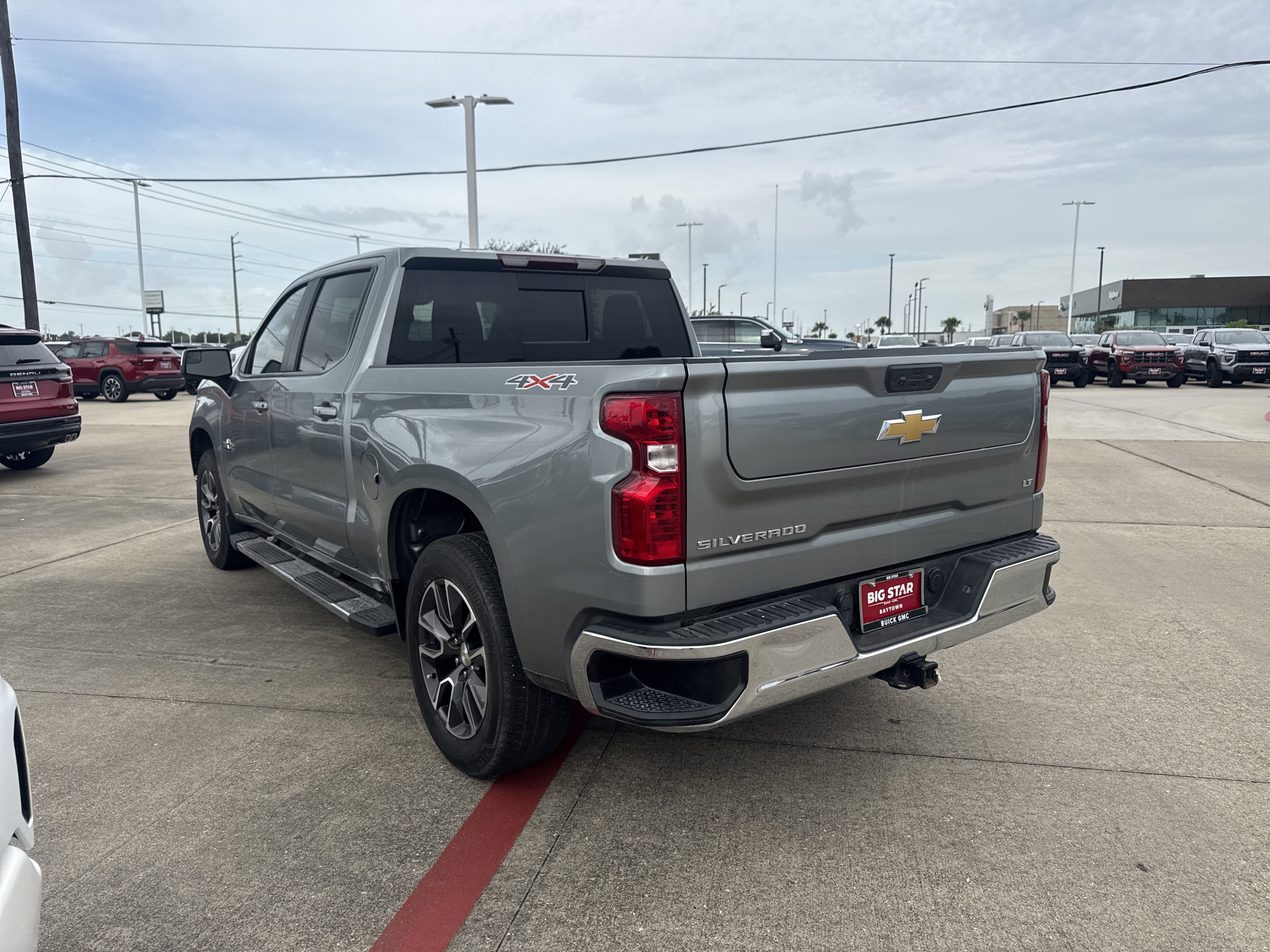 Used 2024 Chevrolet Silverado 1500 LT w/ Texas Edition Plus AWD/4WD image 9