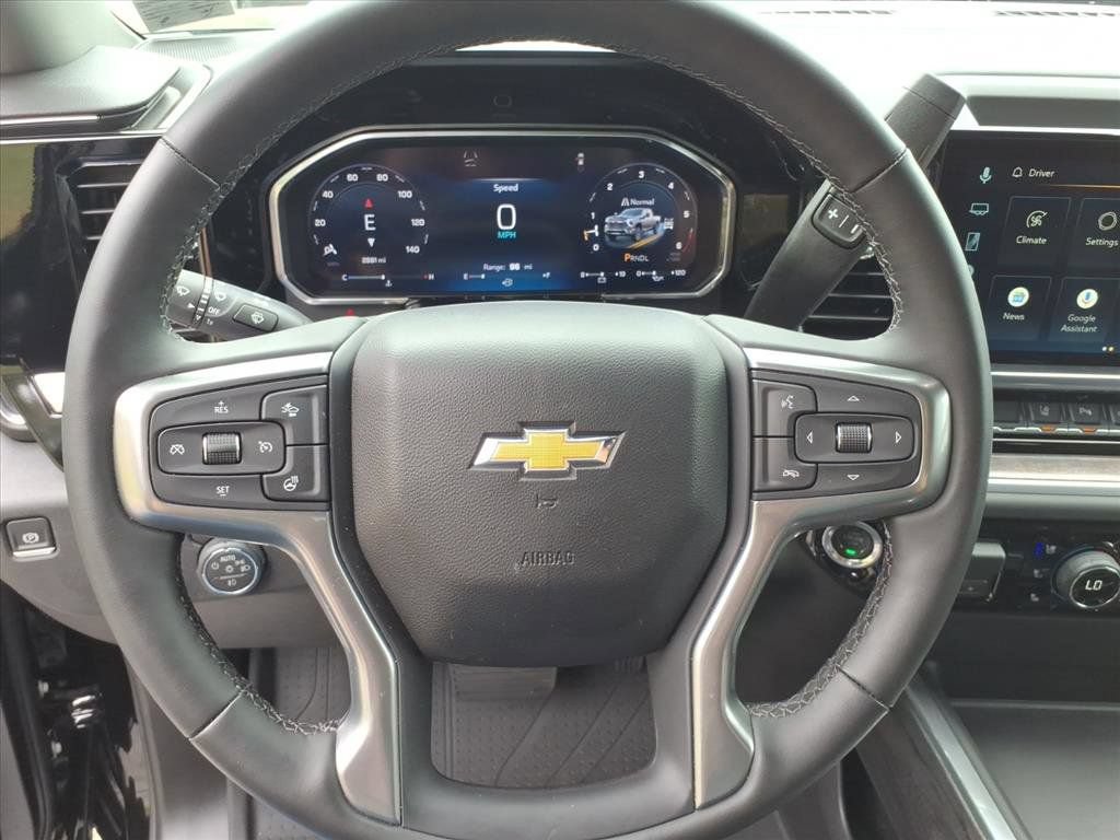 Used 2026 Chevrolet Silverado 2500 LTZ w/ LTZ Texas Edition AWD/4WD image 26