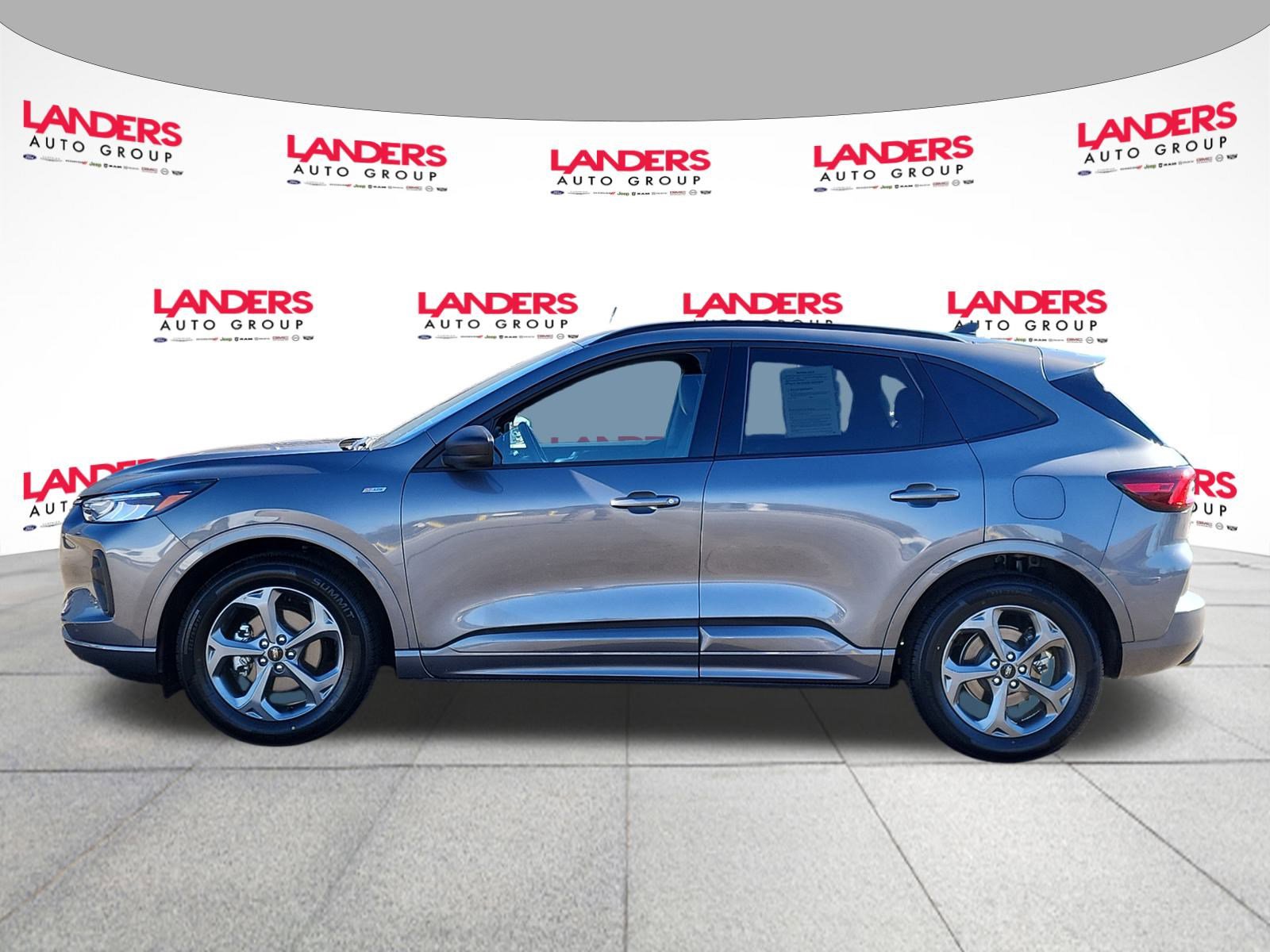 Certified 2024 Ford Escape ST-Line image 6