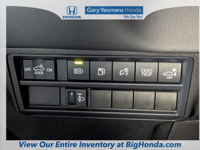 Used 2025 Toyota Tundra Limited image 23