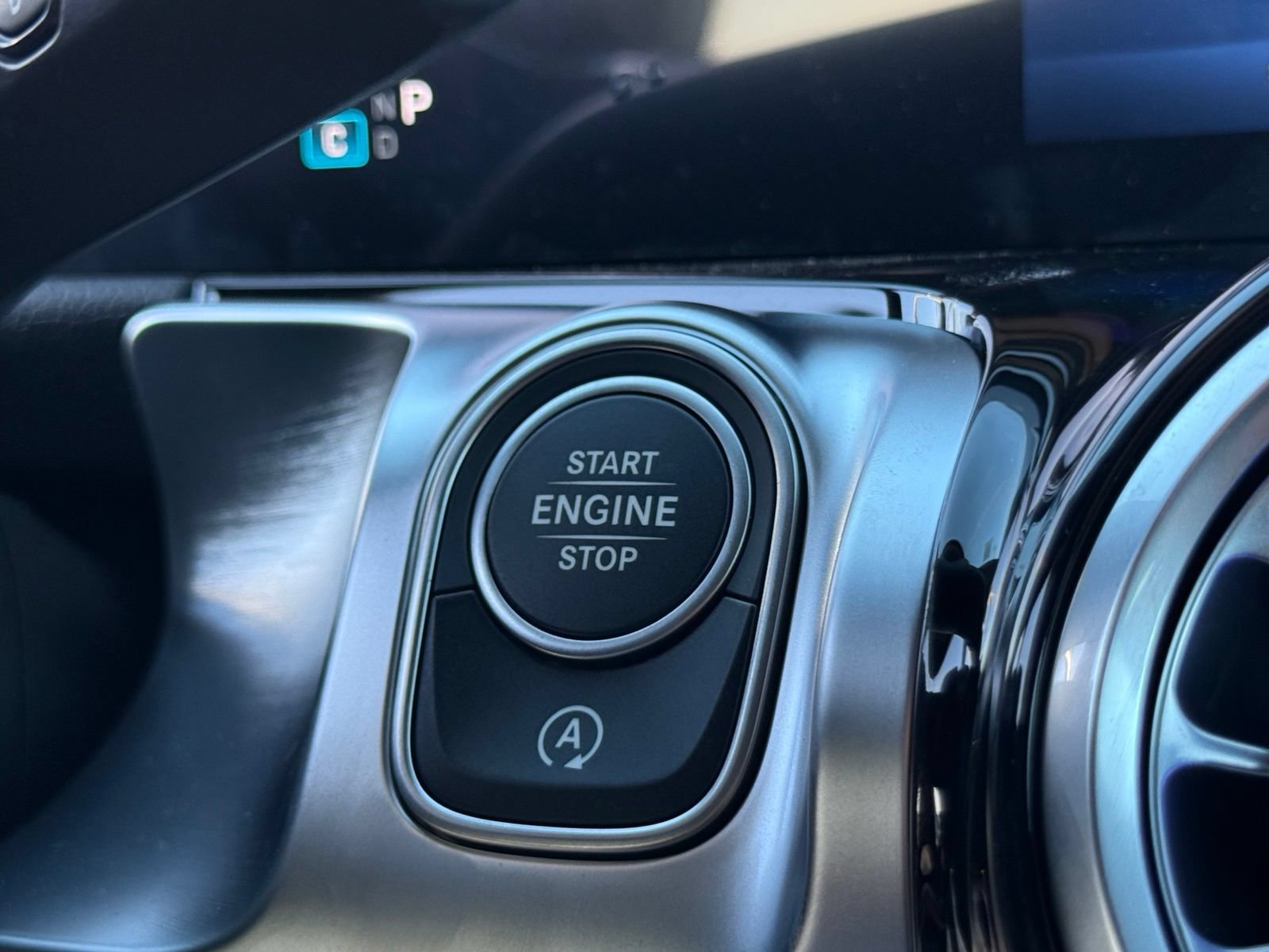 New 2026 Mercedes-Benz GLB 250 image 28