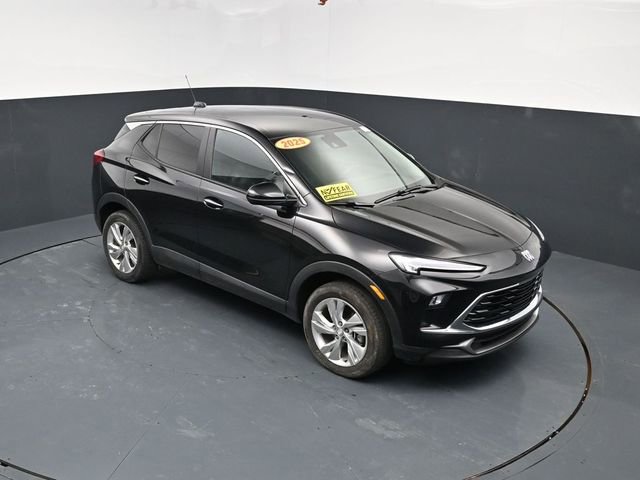 Used 2025 Buick Encore GX Preferred AWD/4WD image 35
