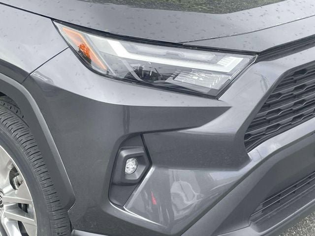 Used 2023 Toyota RAV4 XLE Premium AWD/4WD image 10