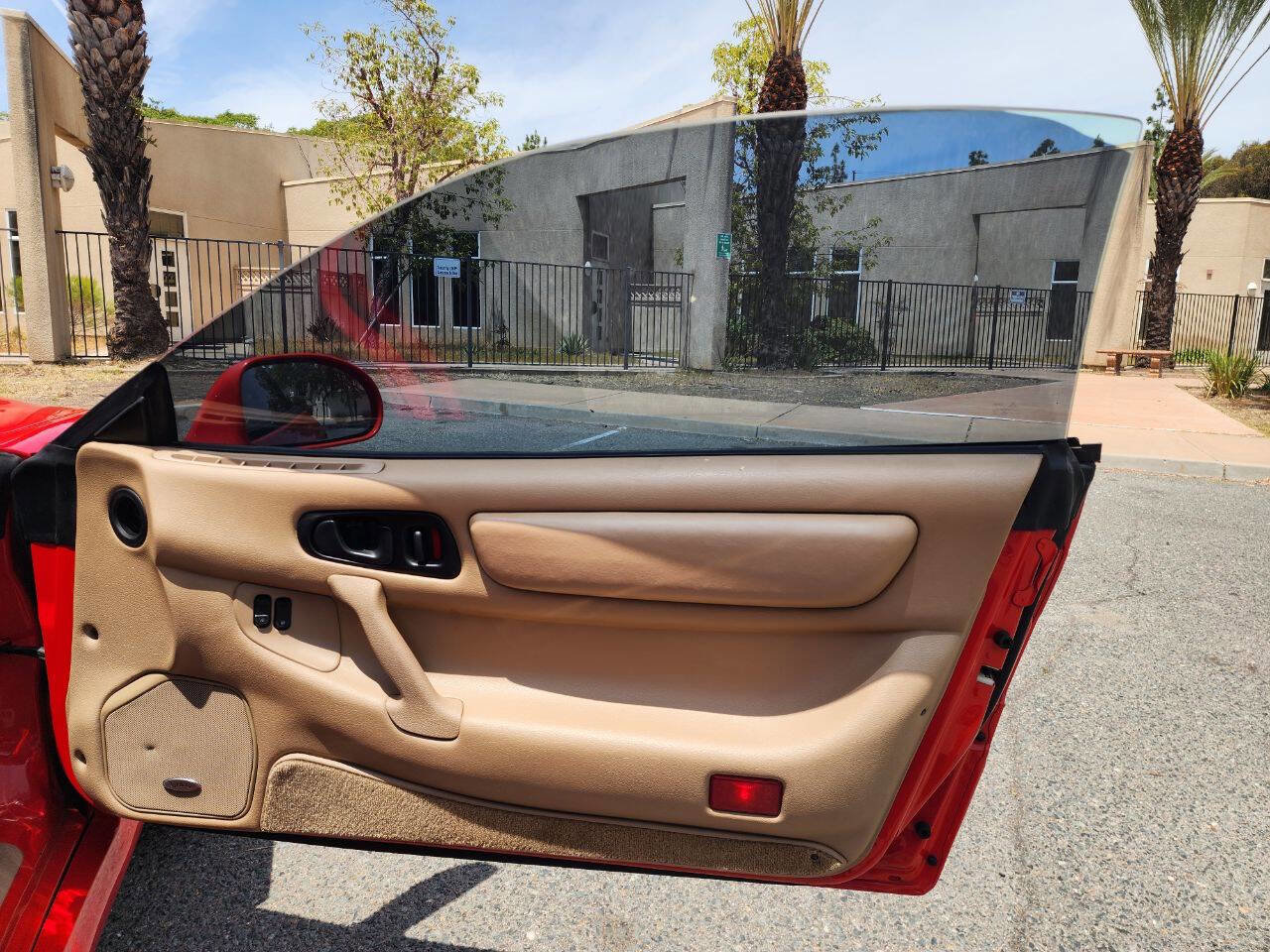 Used 1998 Mitsubishi 3000GT FWD image 28