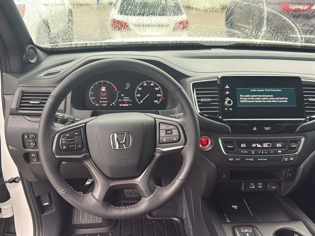 Used 2025 Honda Ridgeline TrailSport+ image 6
