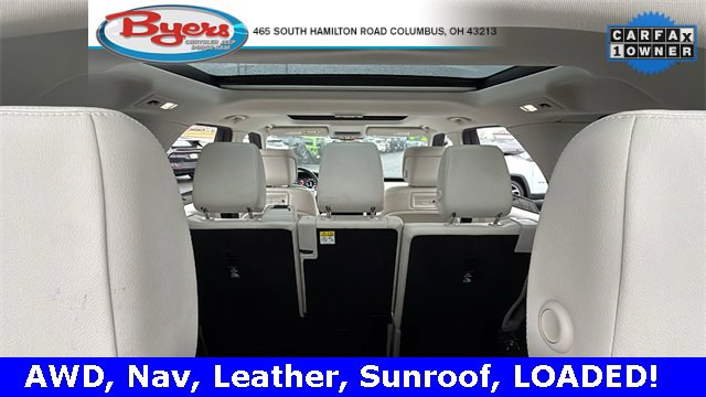 Used 2024 Land Rover Discovery S image 31