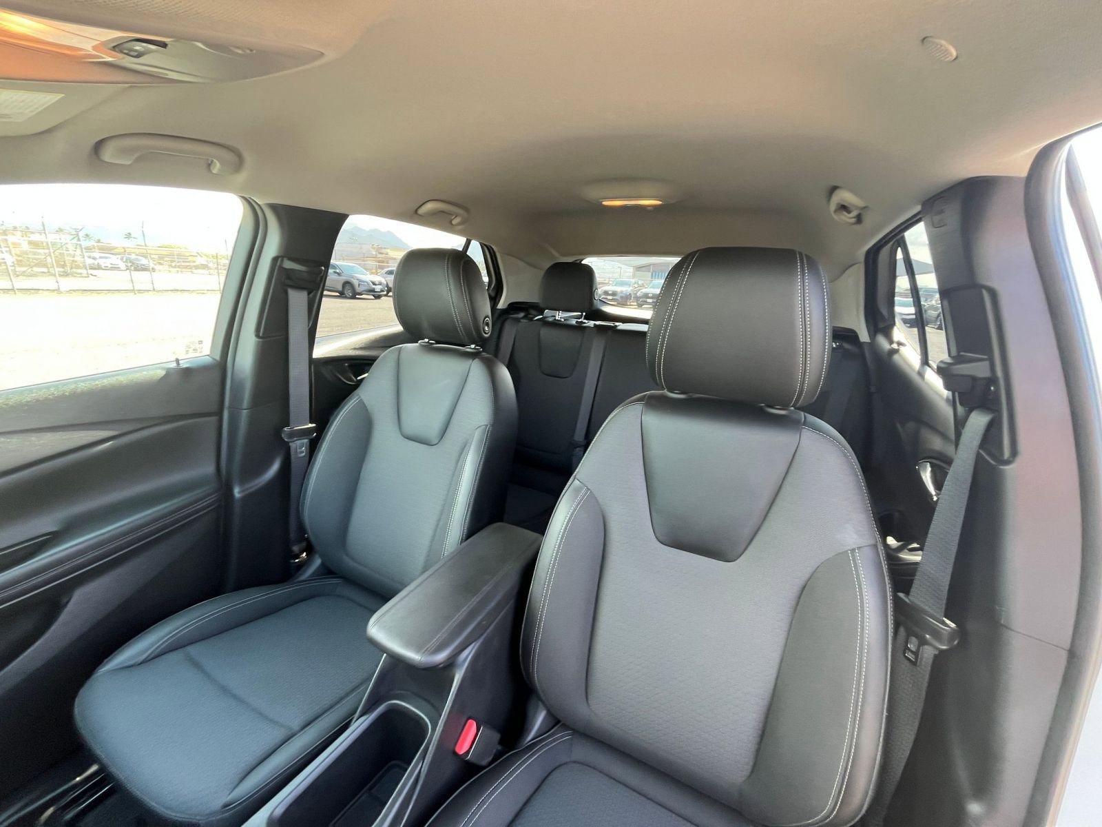 Used 2025 Buick Encore GX Preferred image 35