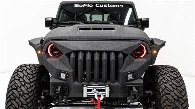 Used 2025 Jeep Gladiator Sport image 16
