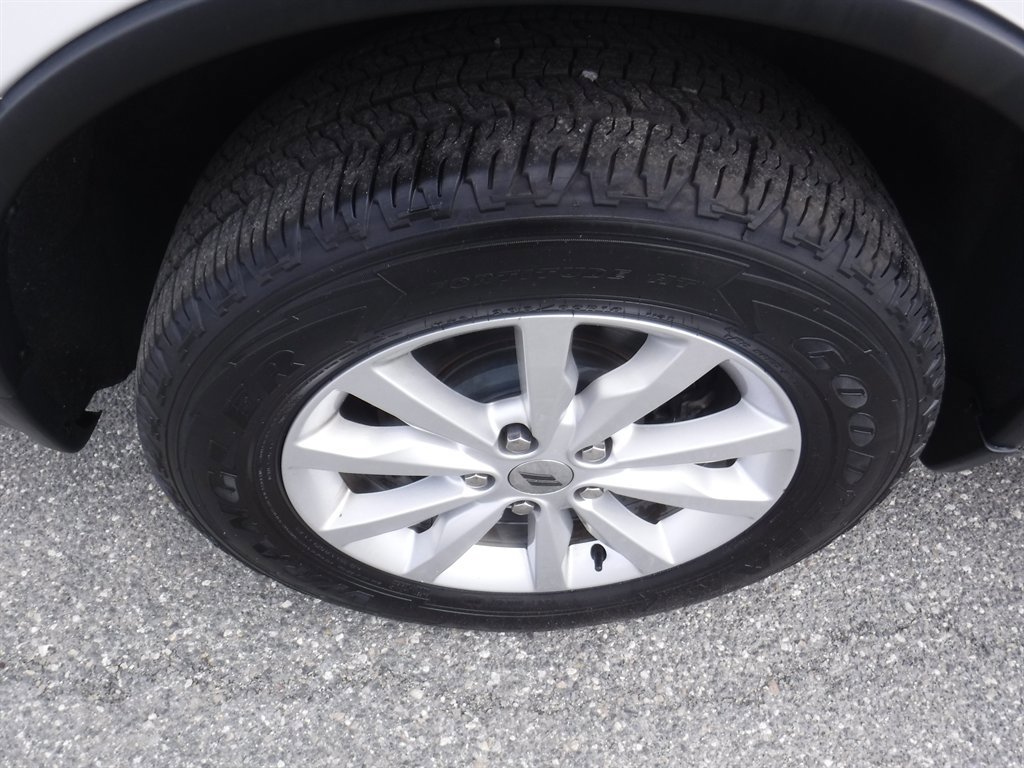 Used 2020 Dodge Durango AWD image 4