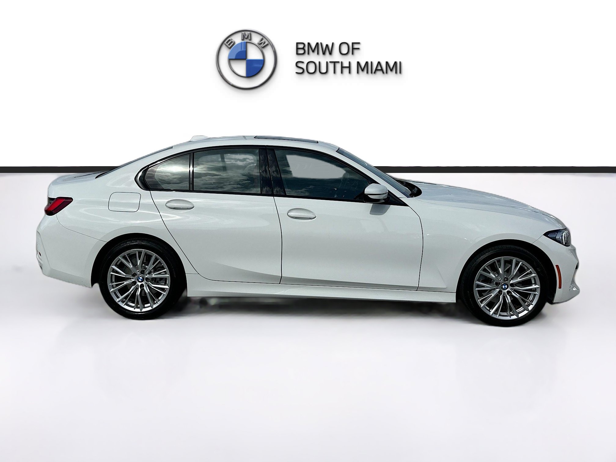 Used 2023 BMW 330i Sedan w/ Premium Package RWD image 8