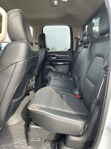 Used 2021 RAM 1500 Laramie image 10