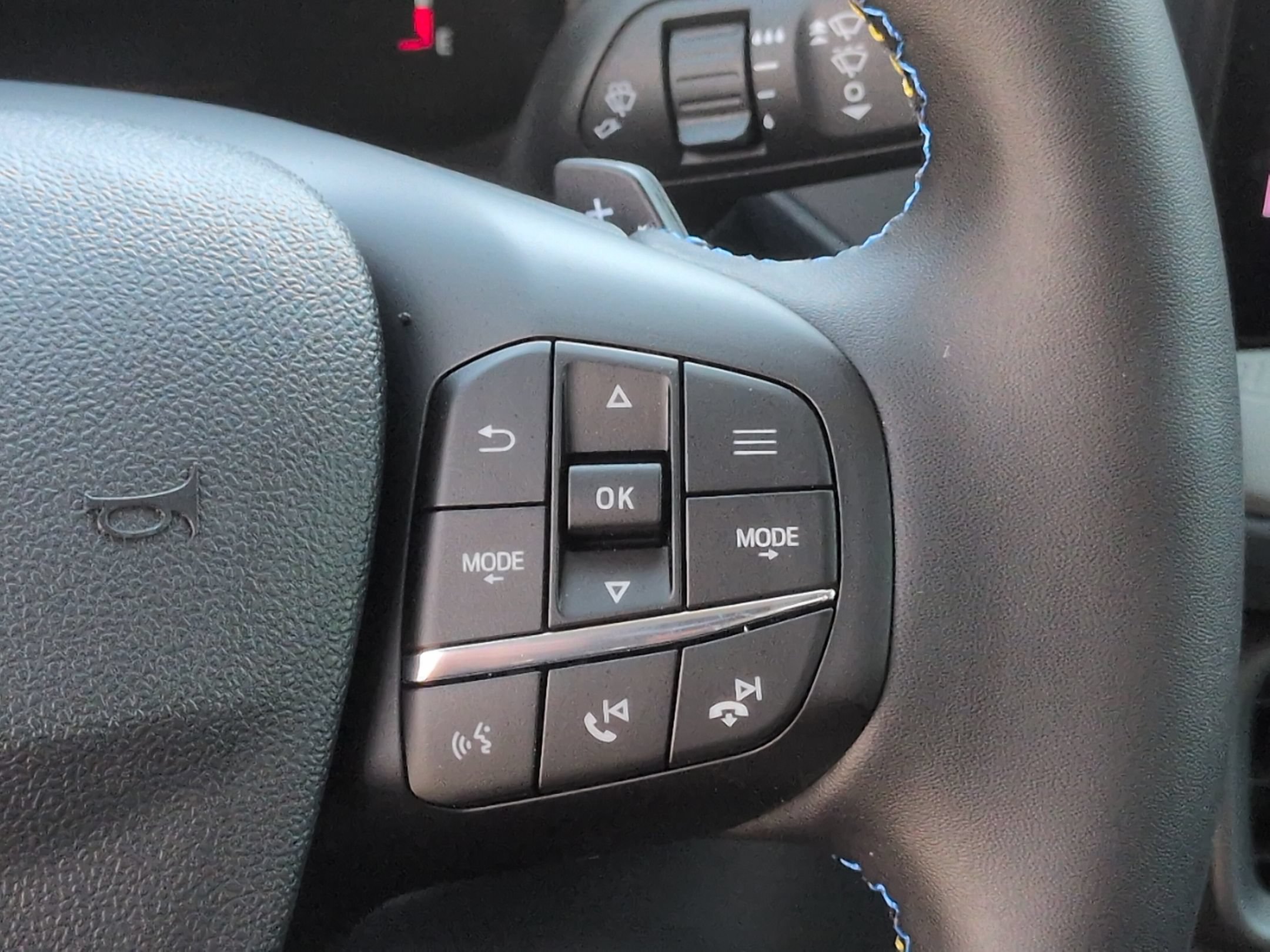 New 2026 Ford Maverick Lobo AWD/4WD image 19