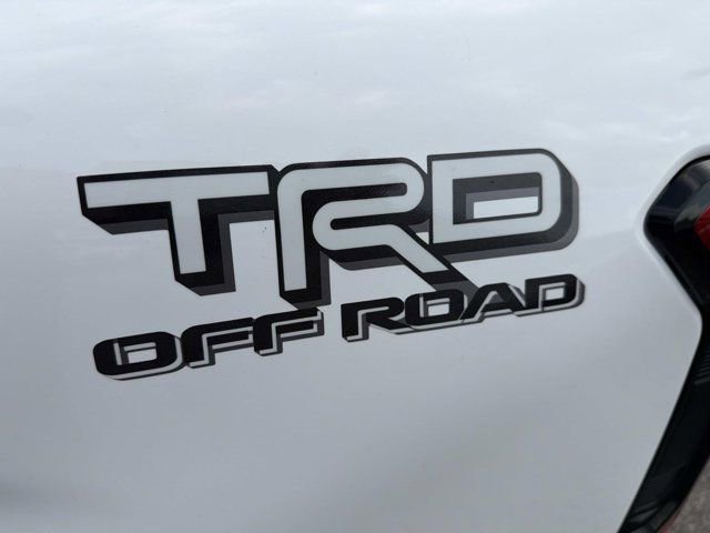 Certified 2024 Toyota Tacoma TRD Off-Road image 31
