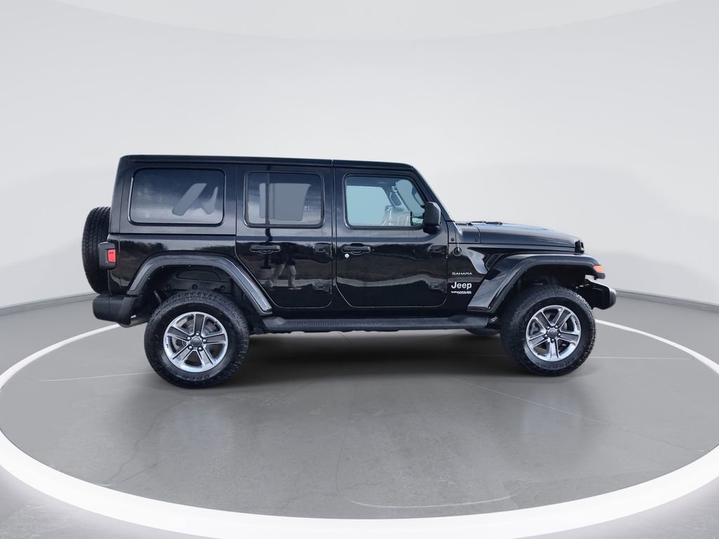 Used 2021 Jeep Wrangler Unlimited Sahara w/ Uconnect 4C Nav & Sound Group AWD/4WD image 9