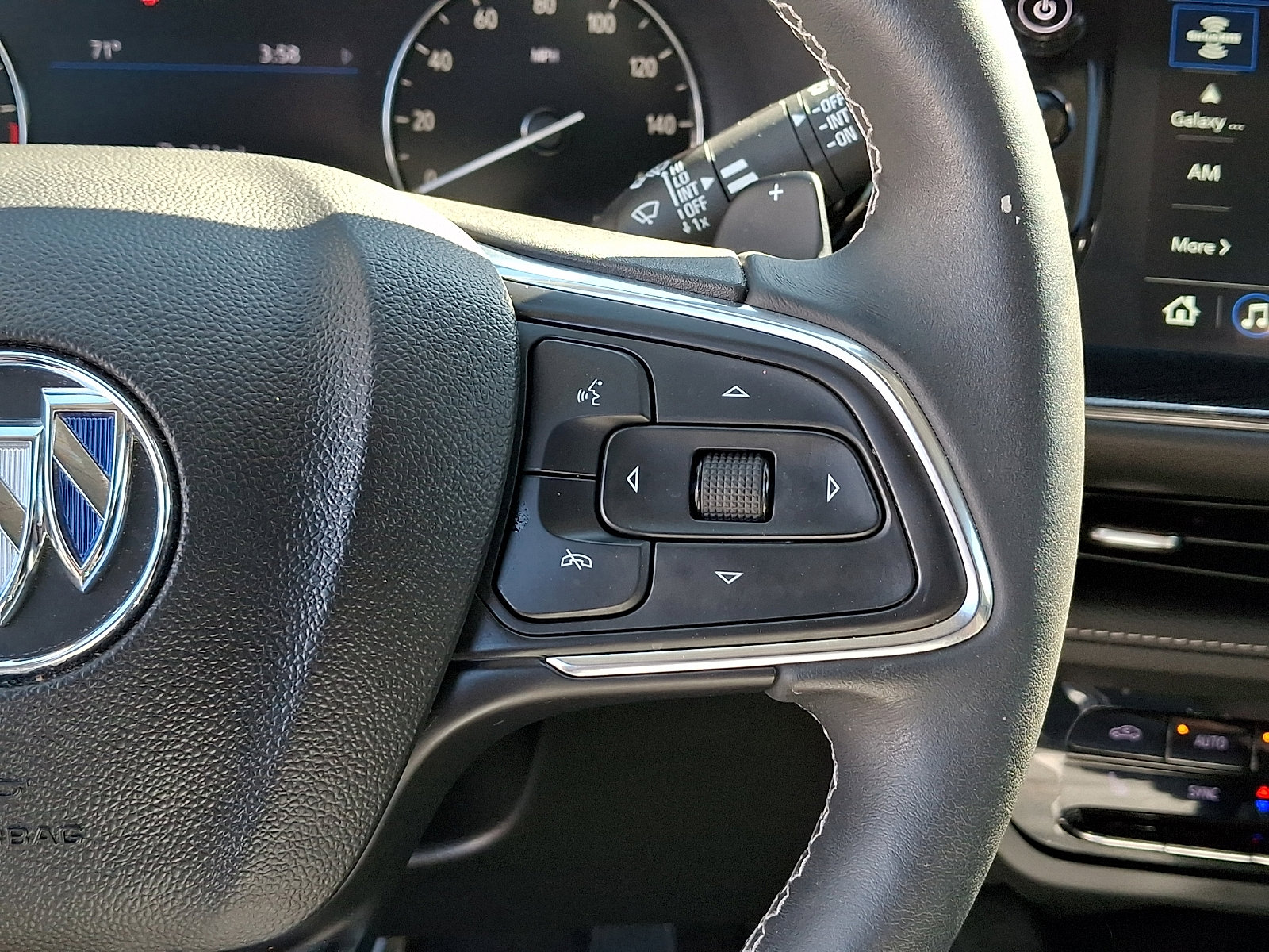 Used 2023 Buick Envision Preferred FWD image 23