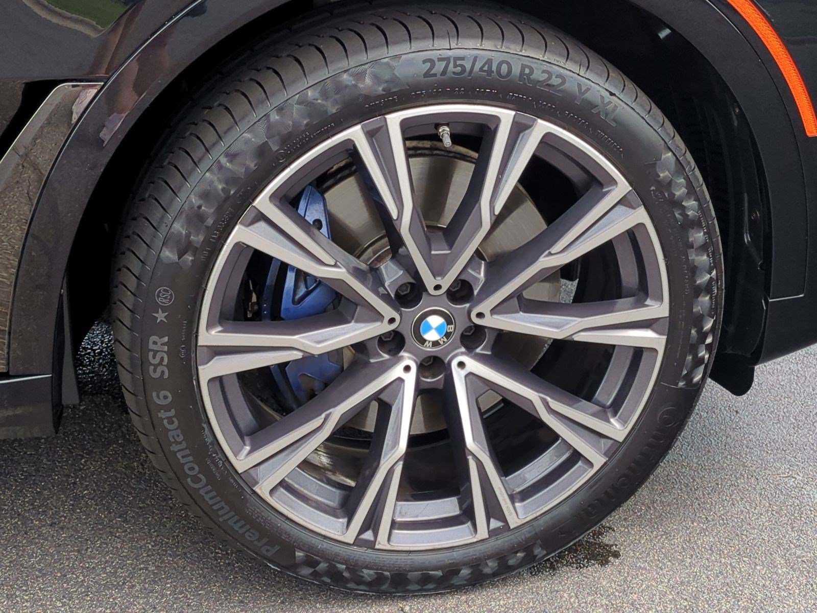 Used 2021 BMW X7 xDrive40i w/ M Sport Package AWD/4WD image 13