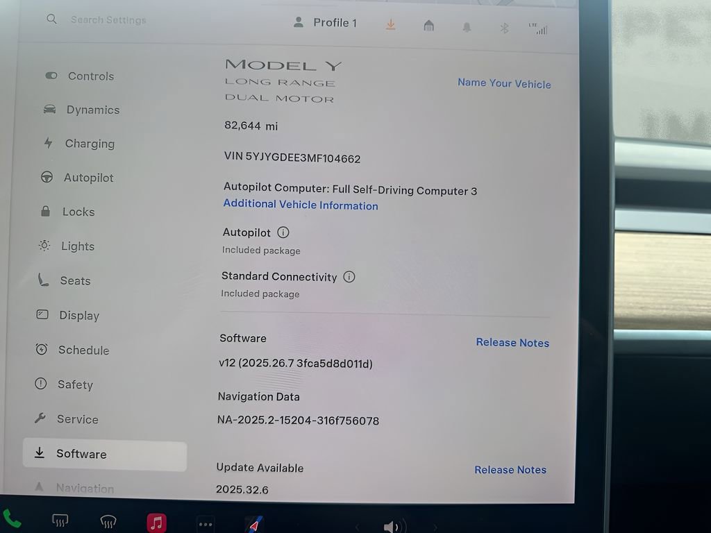 Used 2021 Tesla Model Y Long Range image 24