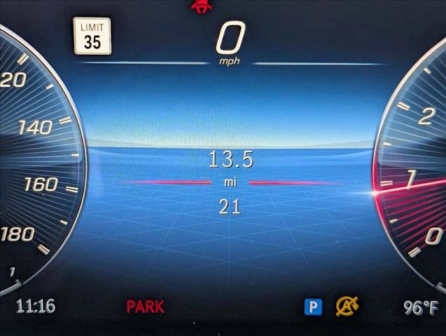 New 2026 Mercedes-Benz GLB 35 AMG 4MATIC image 11