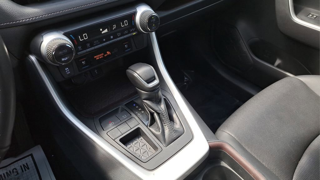 Used 2021 Toyota RAV4 Limited w/ Limited Grade Weather Package image 18
