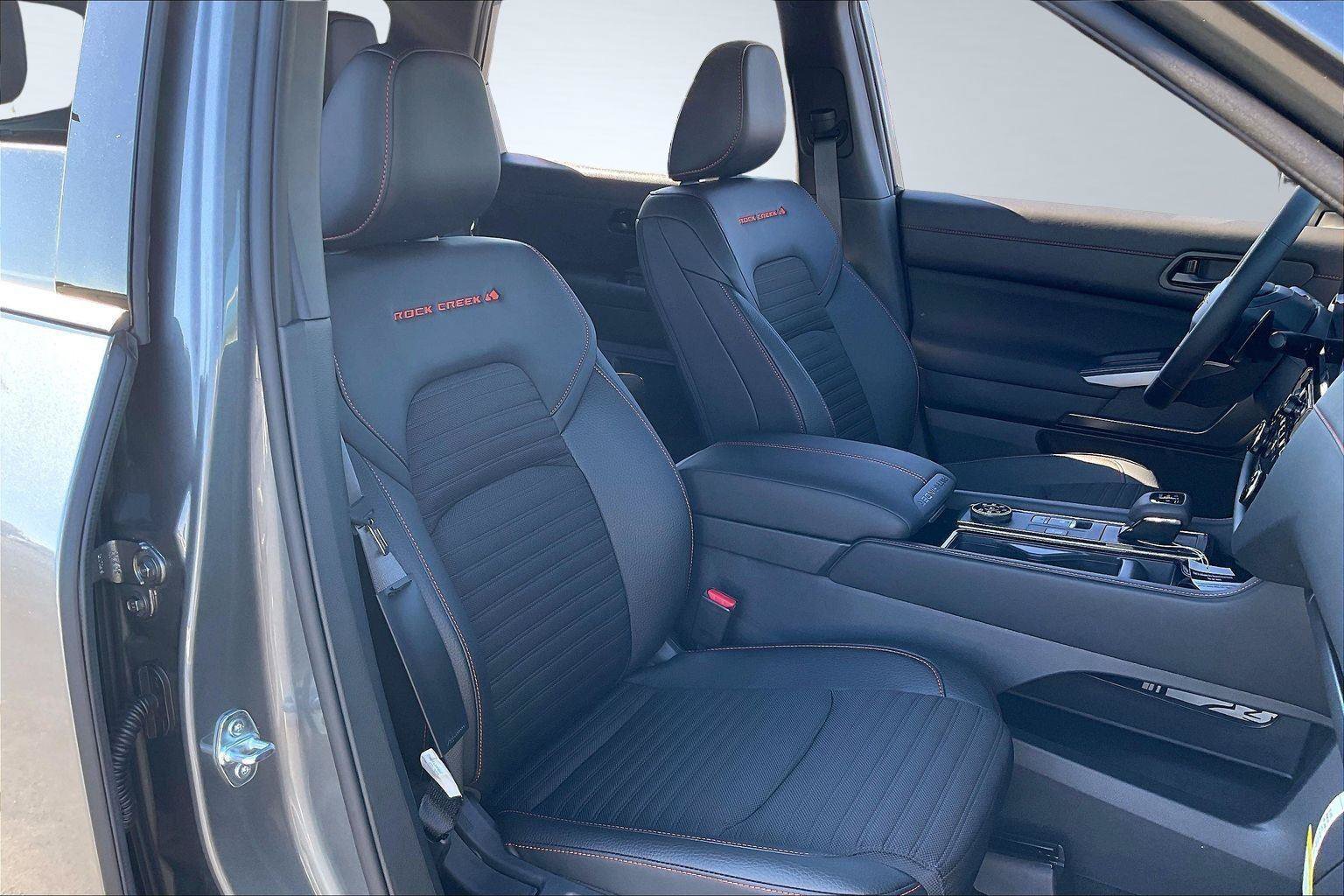New 2026 Nissan Pathfinder Rock Creek w/ Rock Creek Premium Package AWD/4WD image 9