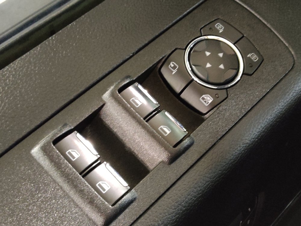 Used 2018 Ford F150 Lariat image 27