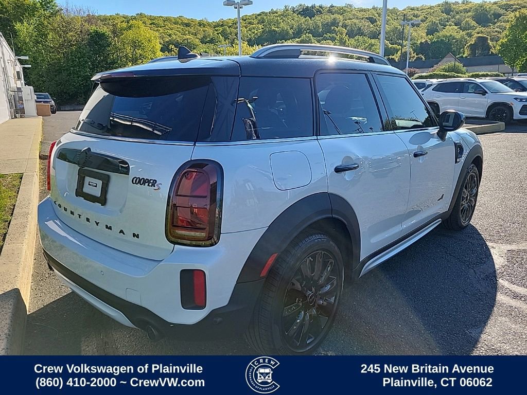 Used 2023 MINI Cooper Countryman S w/ Signature Upholstery Package AWD/4WD image 3