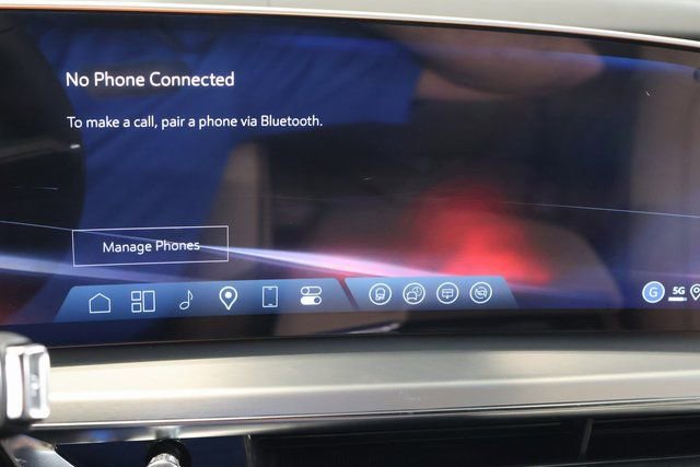 New 2026 Cadillac Lyriq V AWD/4WD image 21