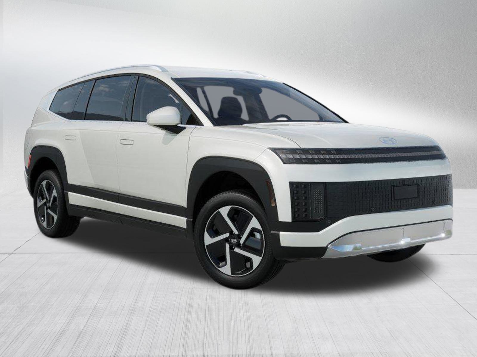 New 2026 Hyundai Ioniq 9 SE image 2