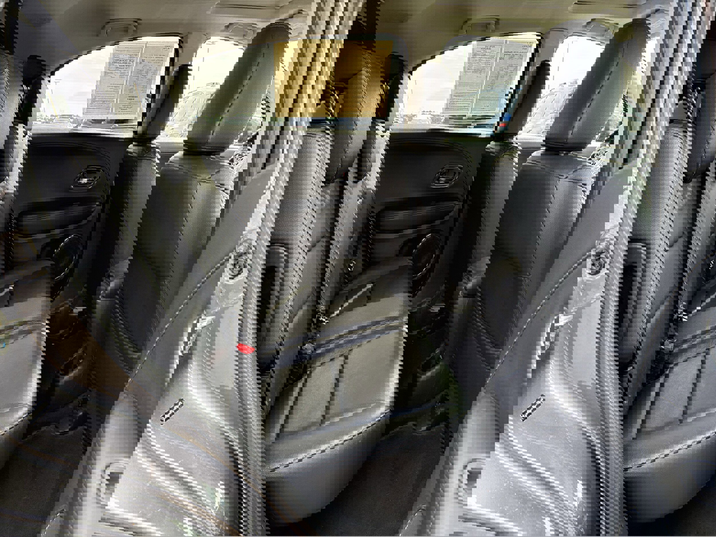 Used 2018 Honda HR-V EX-L image 30