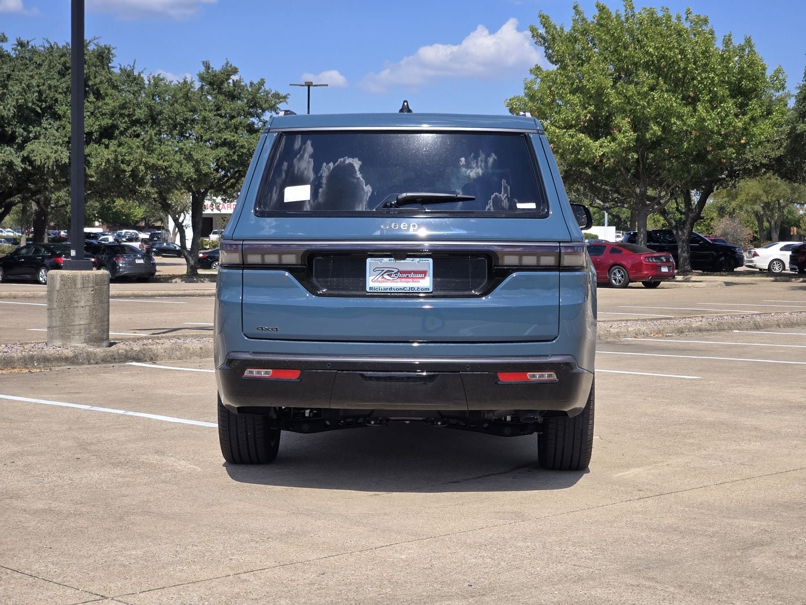 New 2026 Jeep Grand Wagoneer Summit AWD/4WD image 5