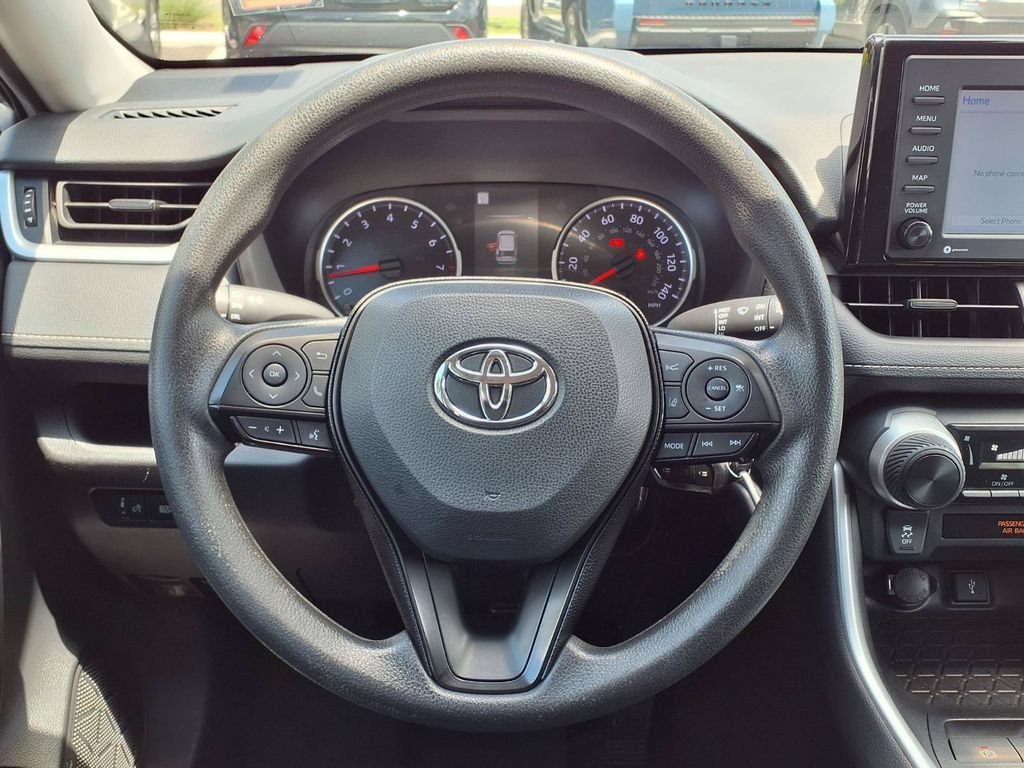 Used 2021 Toyota RAV4 LE AWD/4WD image 28