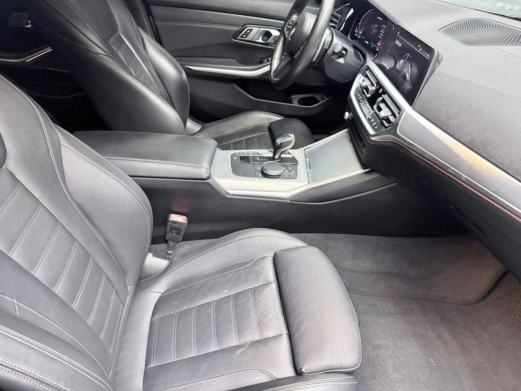 Used 2020 BMW M340i xDrive image 11