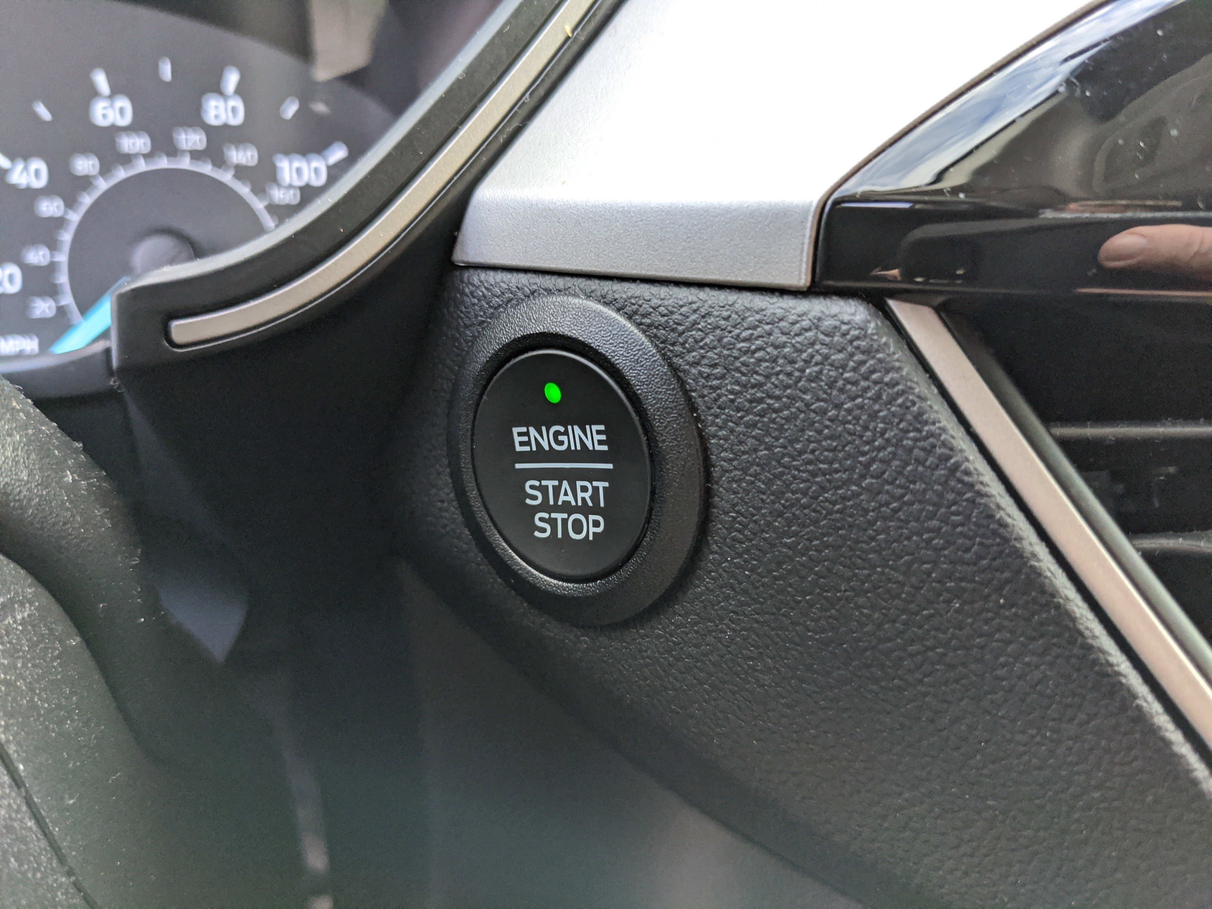 Certified 2022 Ford Escape SEL image 26