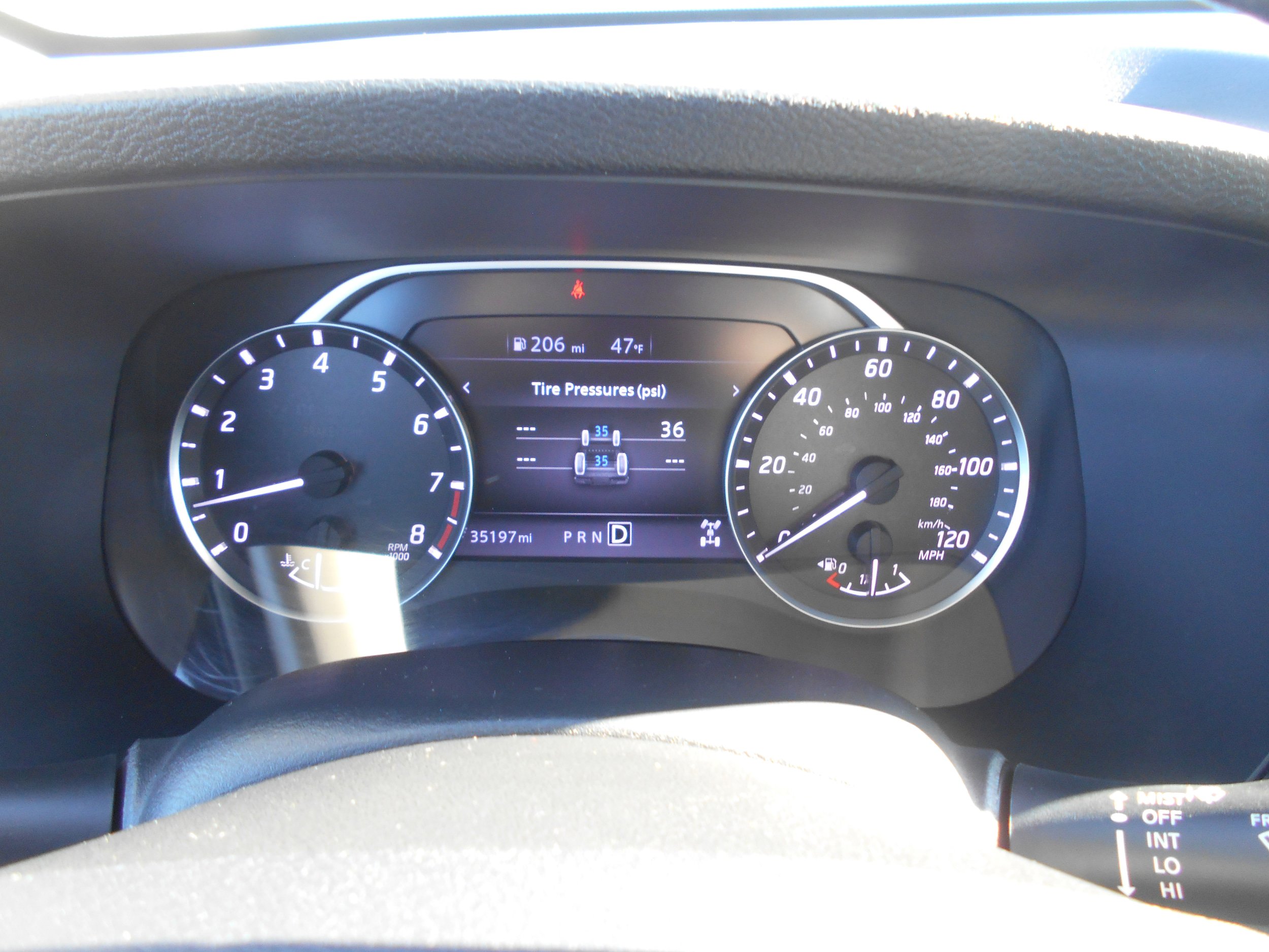 Used 2023 Nissan Frontier SV w/ Technology Package AWD/4WD image 12