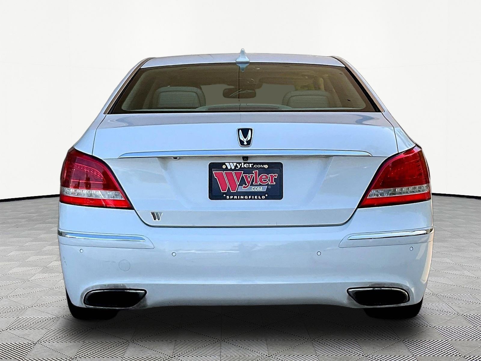 Used 2013 Hyundai Equus Ultimate RWD image 5