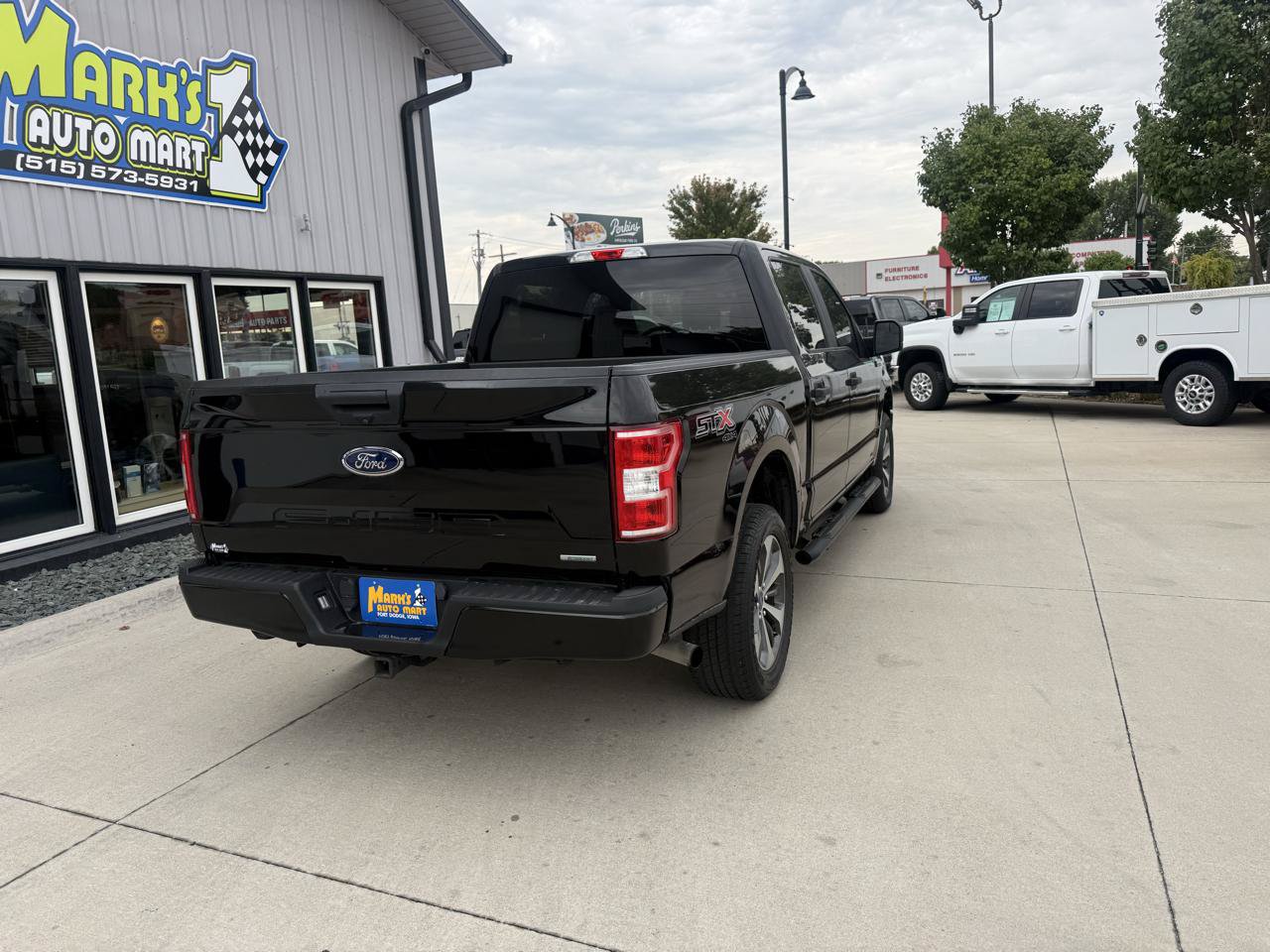Used 2020 Ford F150 XL w/ Equipment Group 101A Mid AWD/4WD image 8