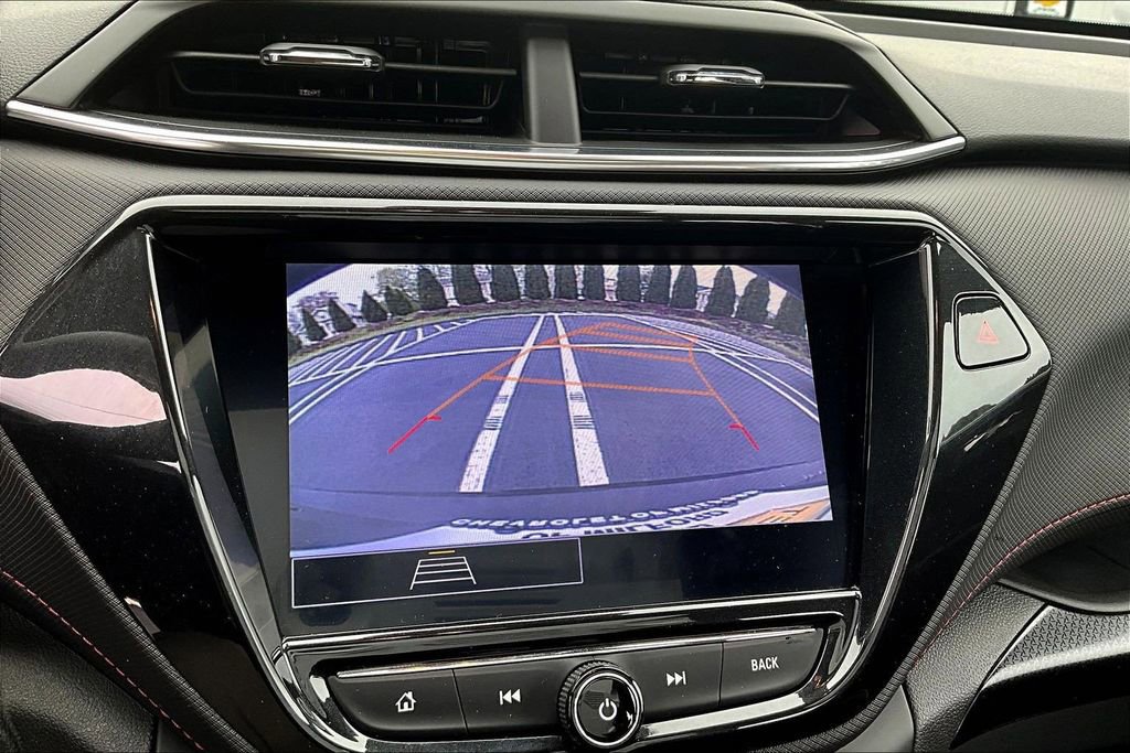 Used 2023 Chevrolet TrailBlazer RS w/ Sun and Liftgate Package AWD/4WD image 13