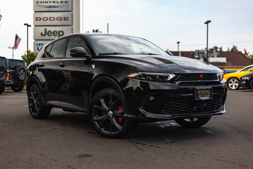New 2024 Dodge Hornet R/T w/ Track Pack