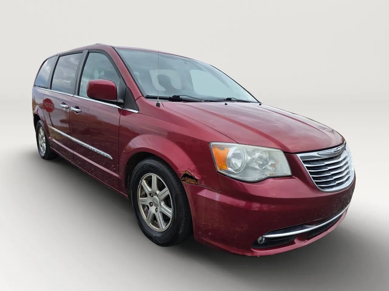 Used 2011 Chrysler Town & Country Touring w/ Security Group image 9