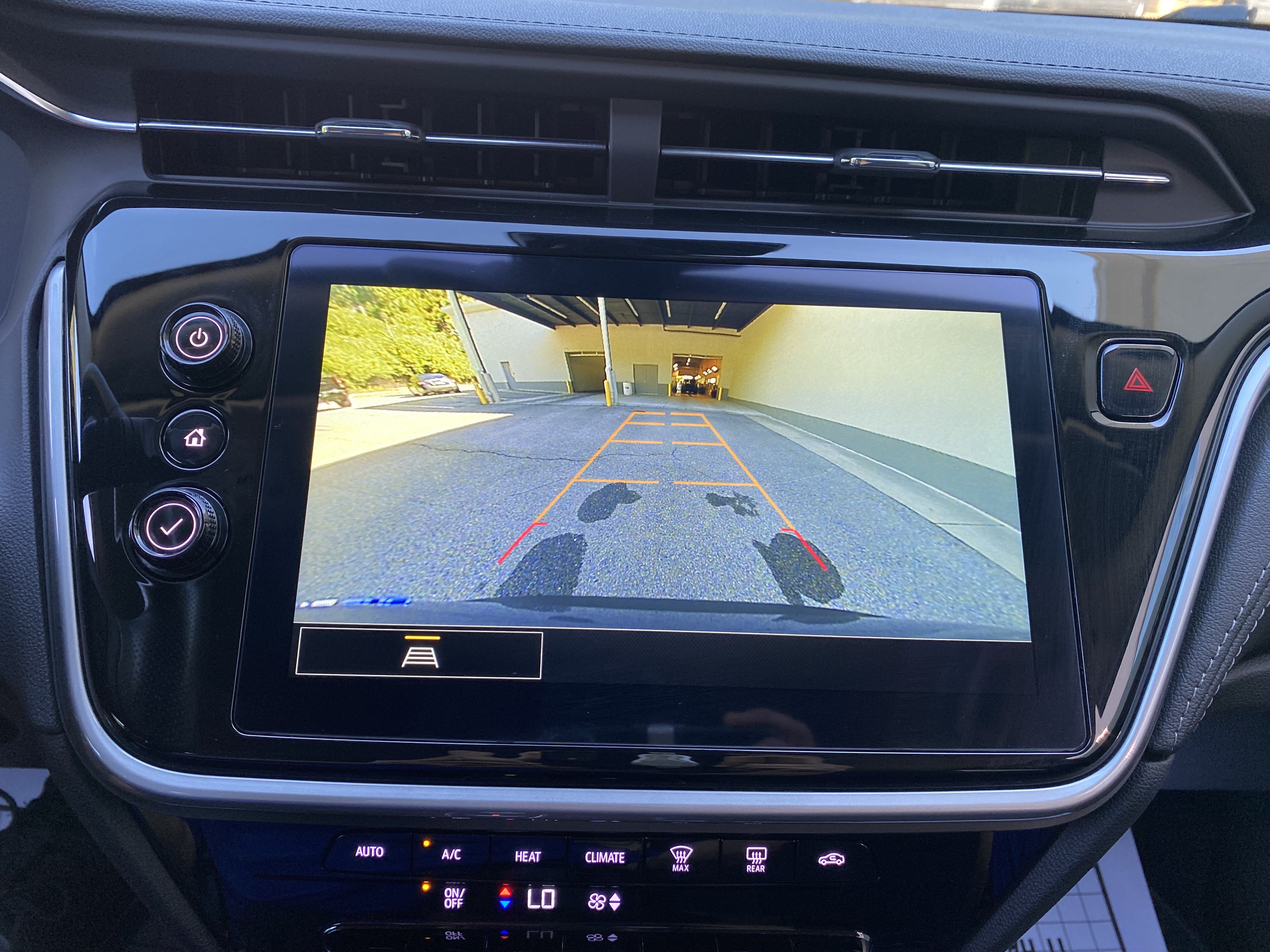 Used 2023 Chevrolet Bolt EUV LT w/ Driver Confidence Package FWD image 27