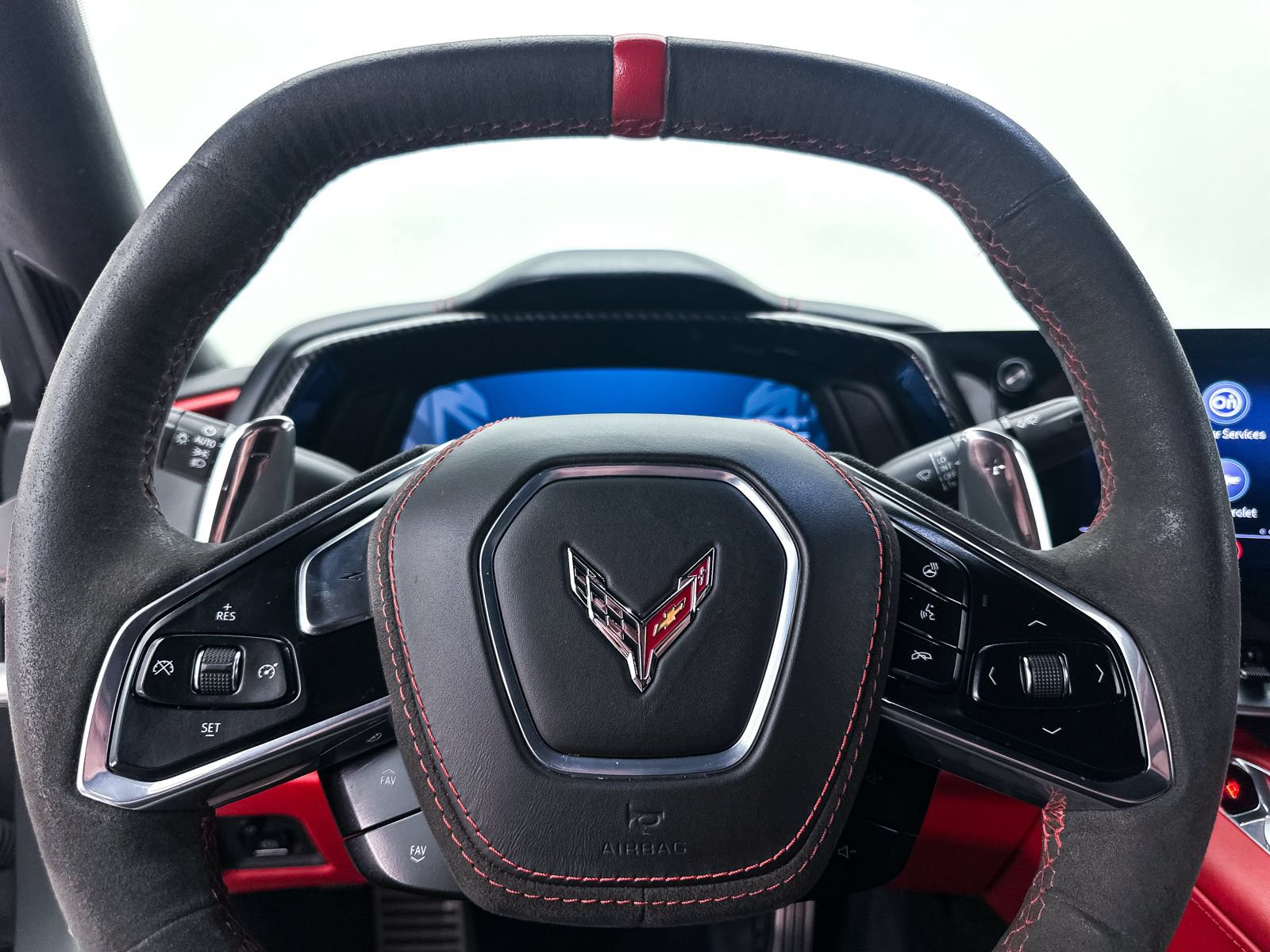 Used 2023 Chevrolet Corvette Stingray Premium Conv w/ Z51 Performance Package RWD image 28