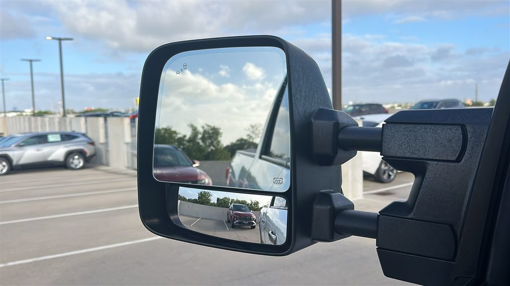 Used 2019 Nissan Titan Platinum Reserve w/ Platinum Utility Package AWD/4WD image 20