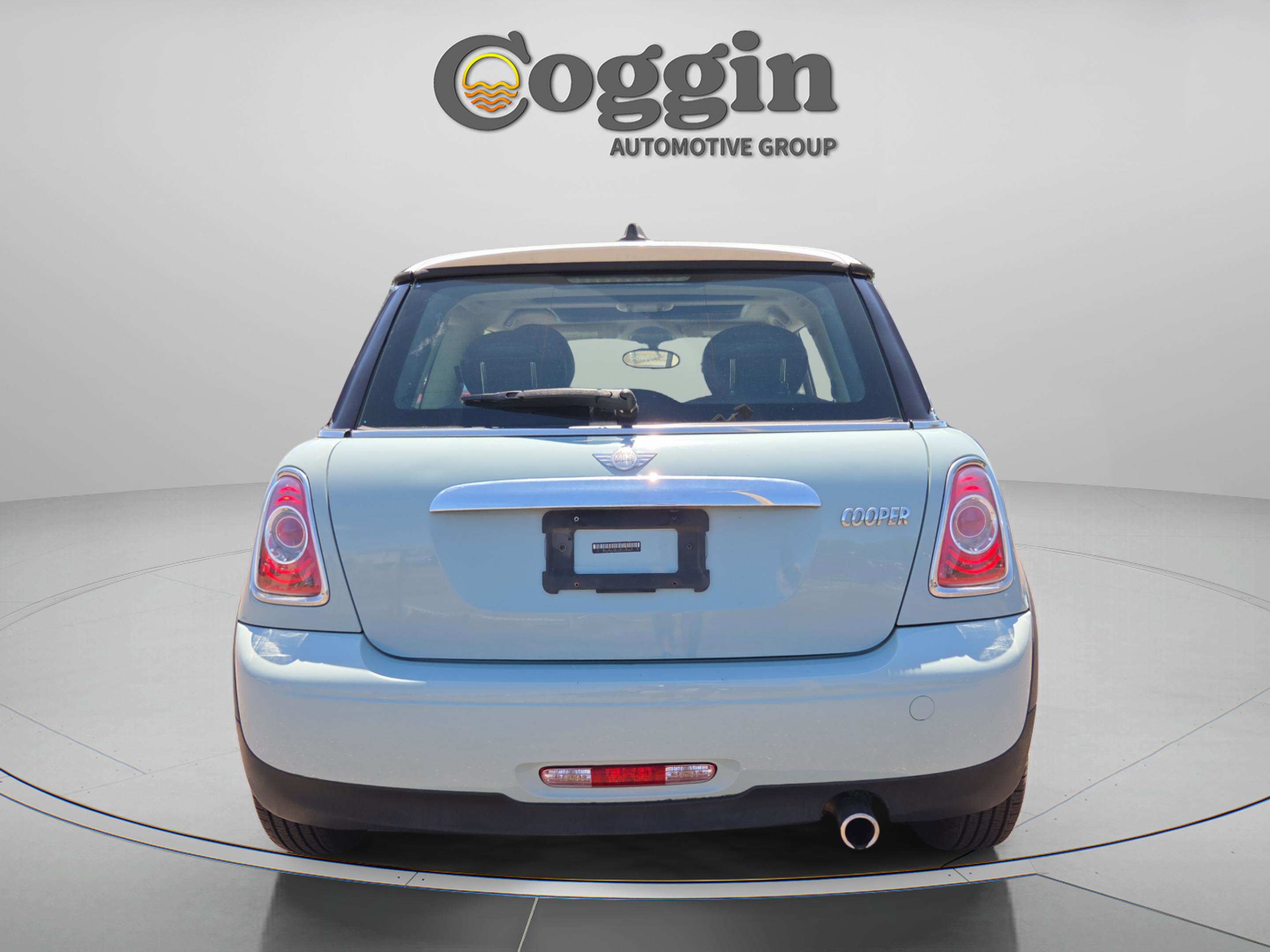 Used 2012 MINI Cooper Hardtop FWD image 4