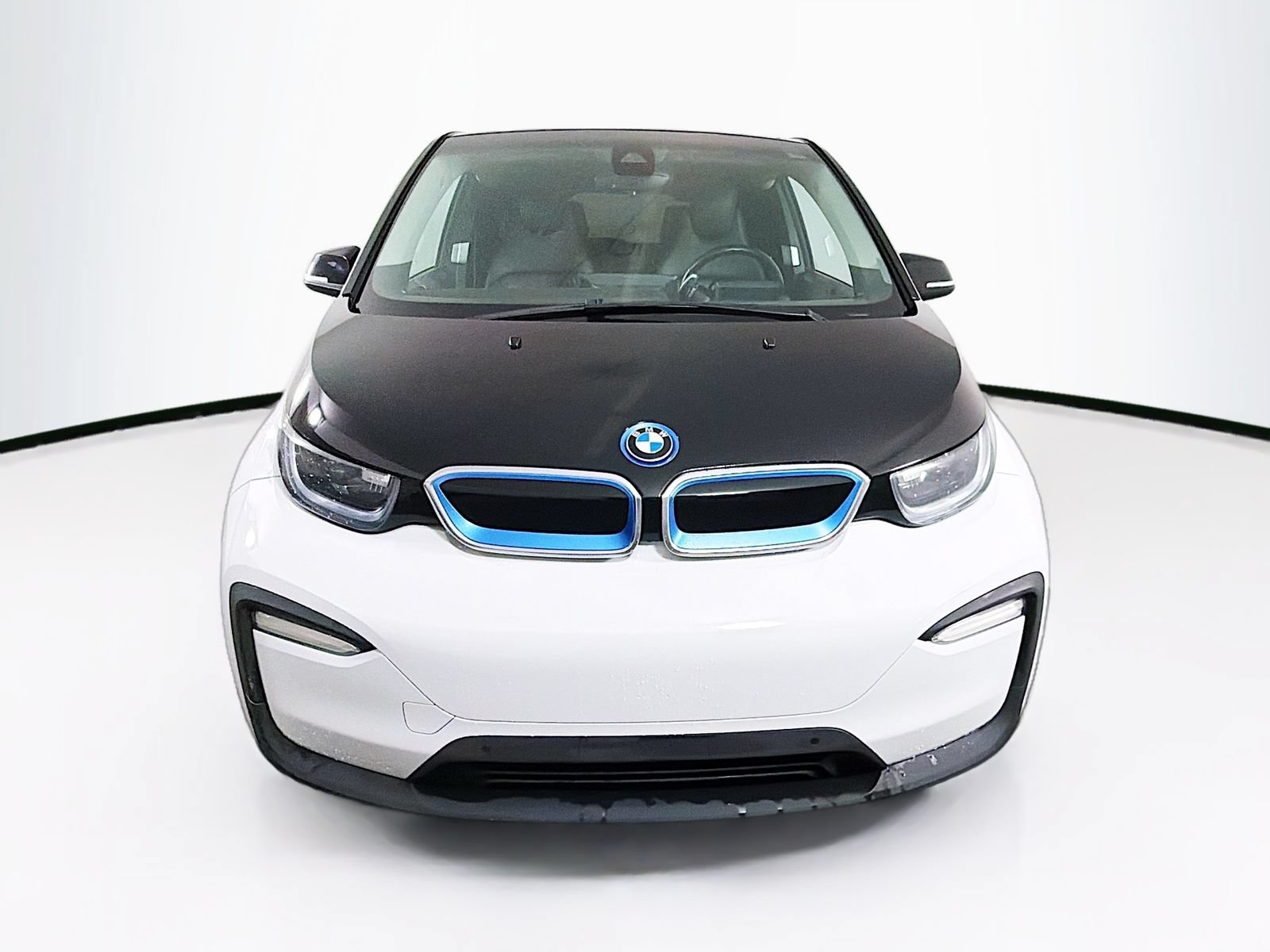 Used 2018 BMW i3 w/ Range Extender RWD image 2