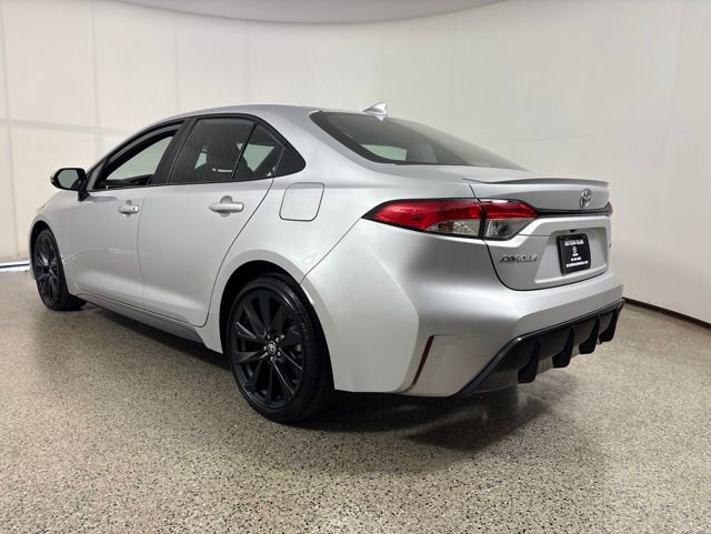 Used 2024 Toyota Corolla SE FWD image 12